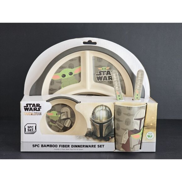 Star Wars The Mandalorian Bamboo Dinnerware Set - Picture 1 of 6